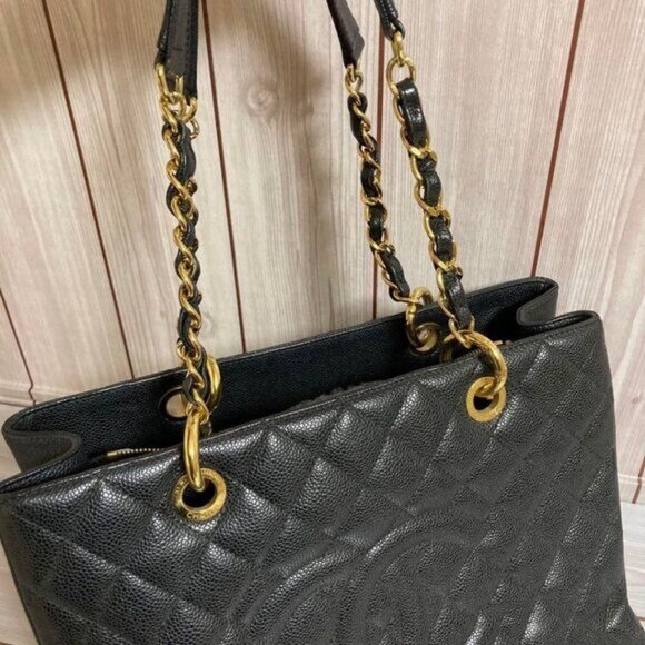 Authentic Chanel GST Caviar Grand Shopping Tote Quilted Shoulder Bag Black Chain - Picture 16 of 16